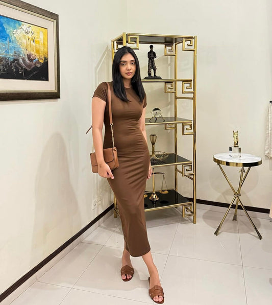 Brown Half Sleeve Full Length Dress