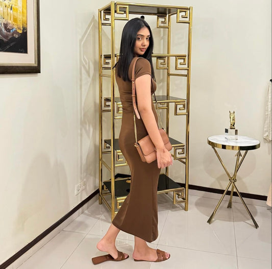 Brown Half Sleeve Full Length Dress